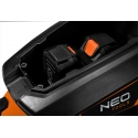 Neo Akumuliatorinė bešepetė vejapjovė 36V, pjovimo plotis 450mm Neo Akumuliatorinė bešepetė vejapjovė 36V, pjovimo plotis 450mm