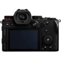 Panasonic Lumix DC-S5 body (Juodas) Panasonic Lumix DC-S5 body (Juodas)