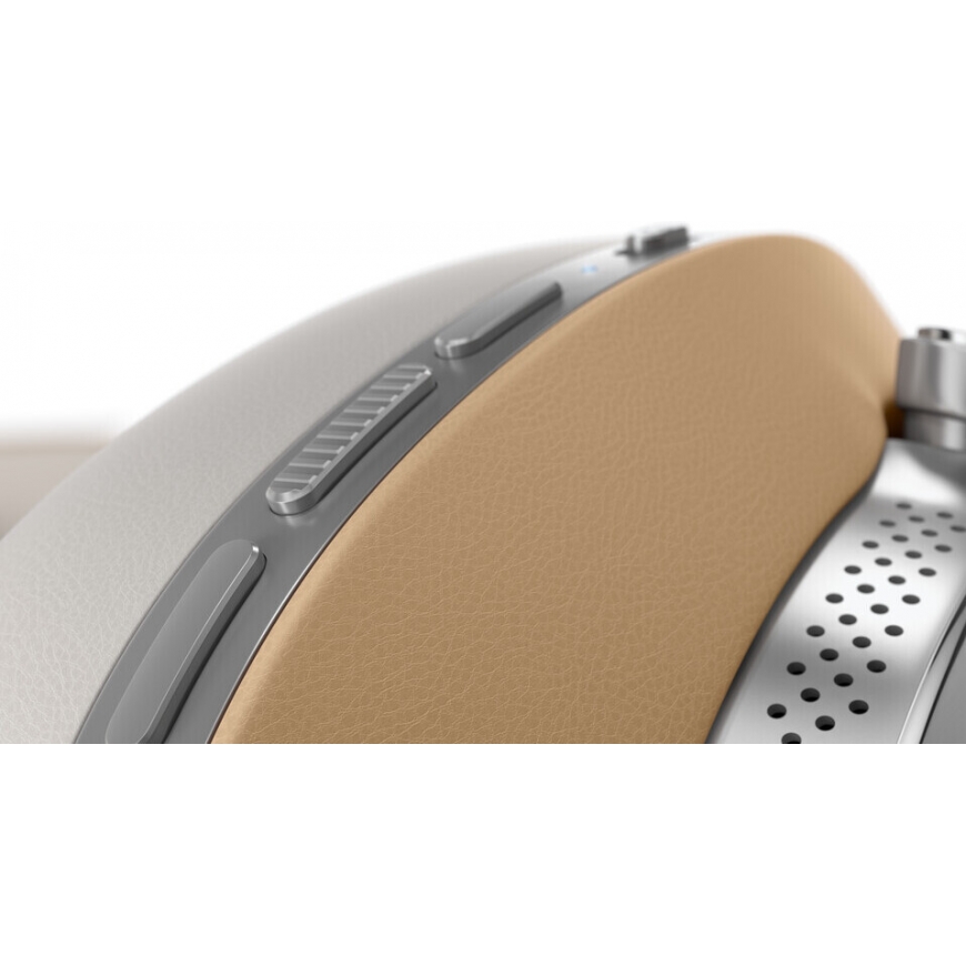 B&W Px8 headphones, brown – 14