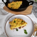 Cast iron frying pan with wooden tray Zyle ZY124KI