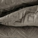 Eurofirany ARIEL/3 Bedspread made of soft velvet with a soft sheen, quilted with a hot press method with a geometric pattern, 22