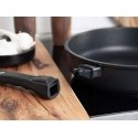 Amt Gastroguss Induction pan with removable handle AMTI728-E-Z20B Amt Gastroguss Induction pan with removable handle AMTI728-E-Z20B