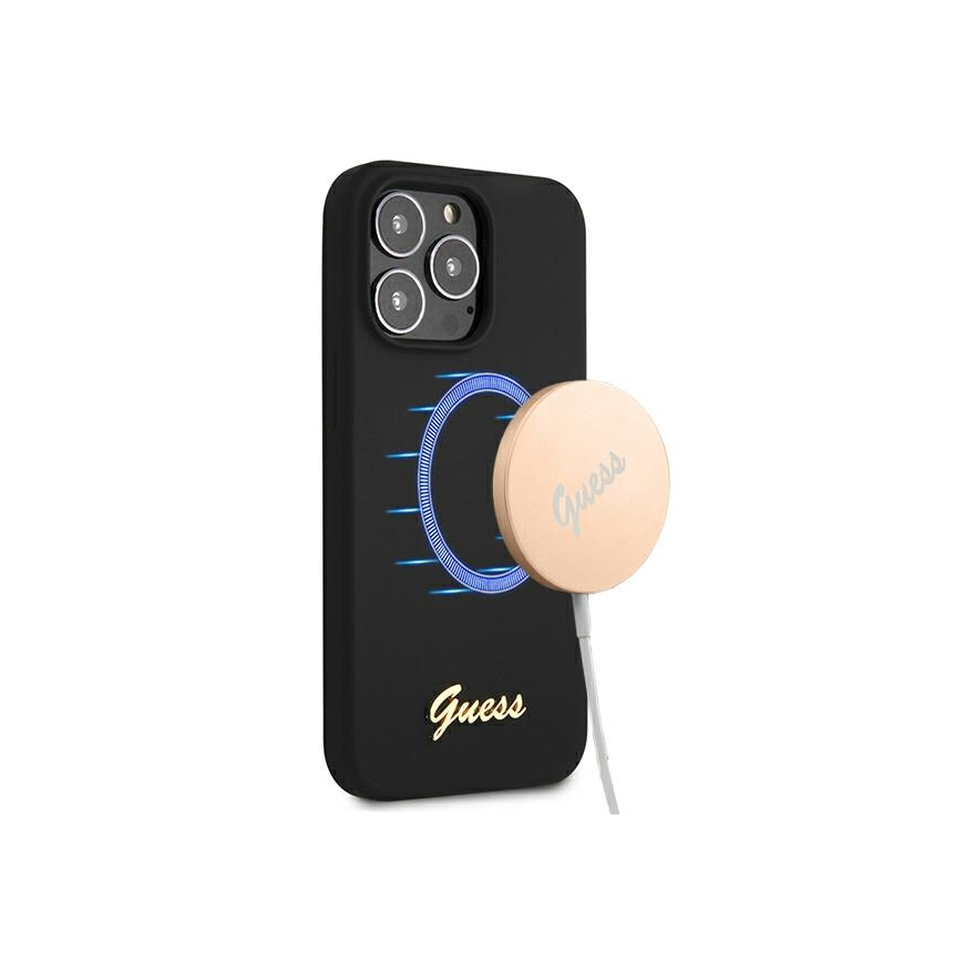 Guess GUHMP13LLSLMGBK iPhone 13 Pro / 13 6.1" juodas/juodas hardcase Silicone Script Gold Logo MagSafe – 5