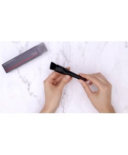 Shiseido SHISEIDO HASU FUDE FOUNDATION BRUSH