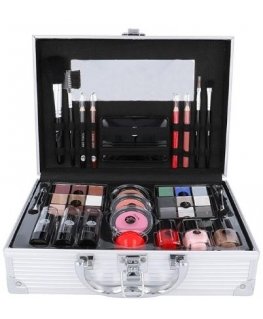 2K Games 2K All About Beauty Train Case Set of cosmetics Full makeup palette 60.2g