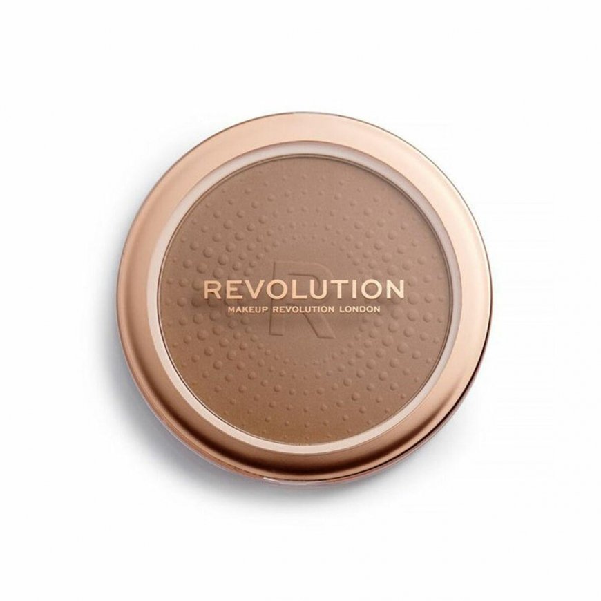 Makeup Revolution Bronzer veidui ir kūnui Nr. 01 Šaunu – 2