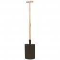 POLSKA 12338 Straight shovel with wooden handle 117 cm POLSKA 12338 Straight shovel with wooden handle 117 cm