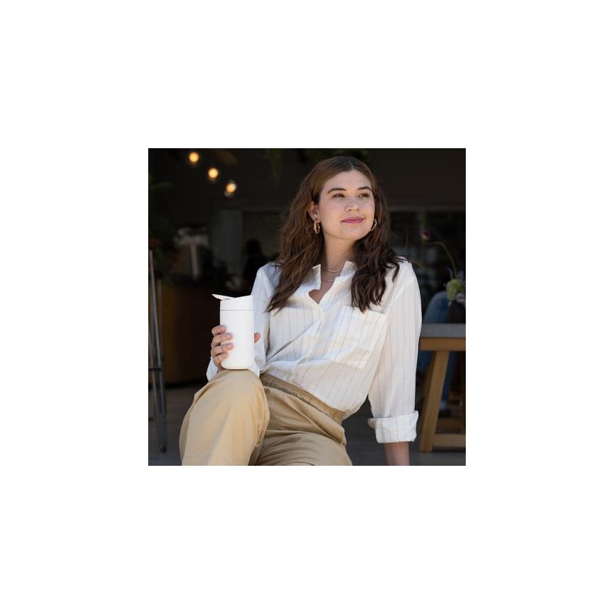 Fellow - Carter Slide Mug - White - Insulated mug 355ml – 4
