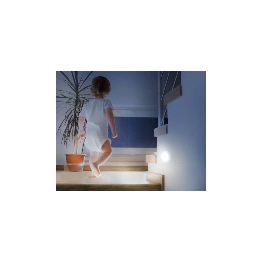 Lubinis šviestuvas Orno Lampka nocna LED su judesio jutikliu i zmierzchu, 120°, 8xLED, 40lm, 6500K – 5