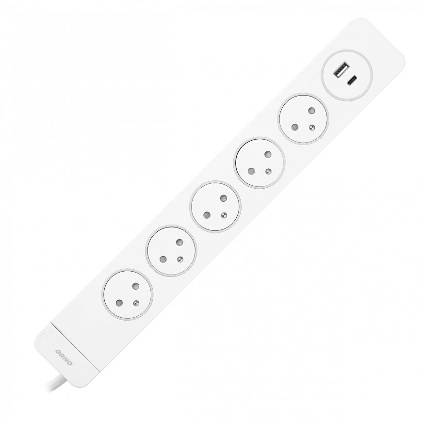 Orno Surge protection 5 sockets 2P+Z type EasyEject, cable 1.5m (3x1.5mm2), with illuminated switch and 2 fast USB A + C charger – 4