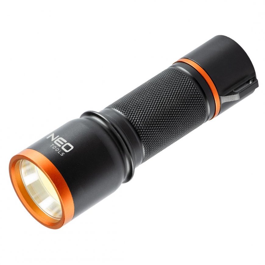 Neo flashlight (3xAA 200 lm COB