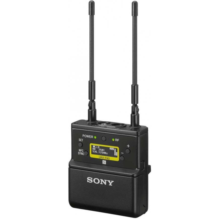 Sony UWP-D22 Wireless microphone attached to the camera – 2