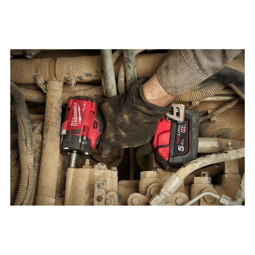 Milwaukee Akumuliatorinis smūginis veržliasukis M18 FIW2F12-502X 18V 2x5,0Ah 339Nm – 5