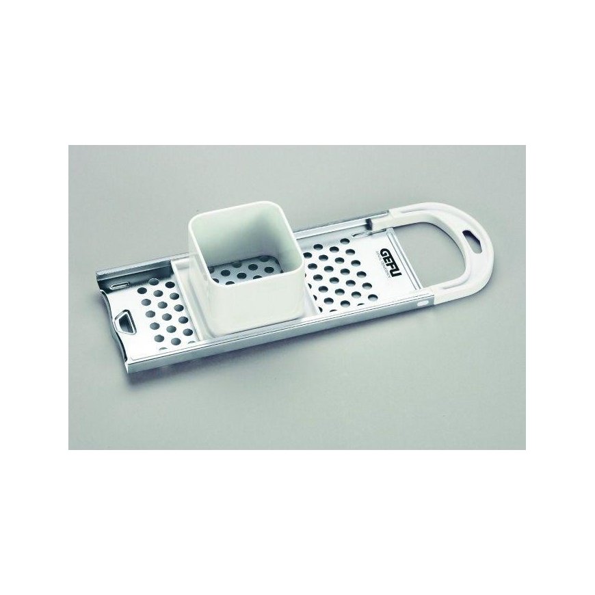 Gefu TRADIZIONE short dumpling cutter with Gefu plastic slider