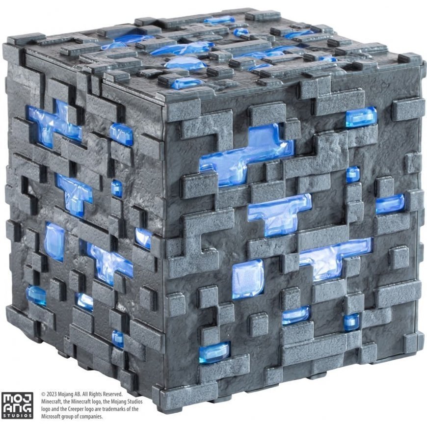 Noble Collection - Minecraft Illuminating Diamond -valo – 5