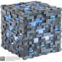 Noble Collection - Minecraft Illuminating Diamond -valo Noble Collection - Minecraft Illuminating Diamond -valo