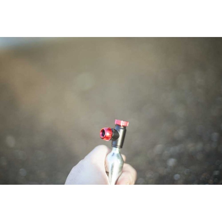 SILCA EOLO IV CO2 regulator, red