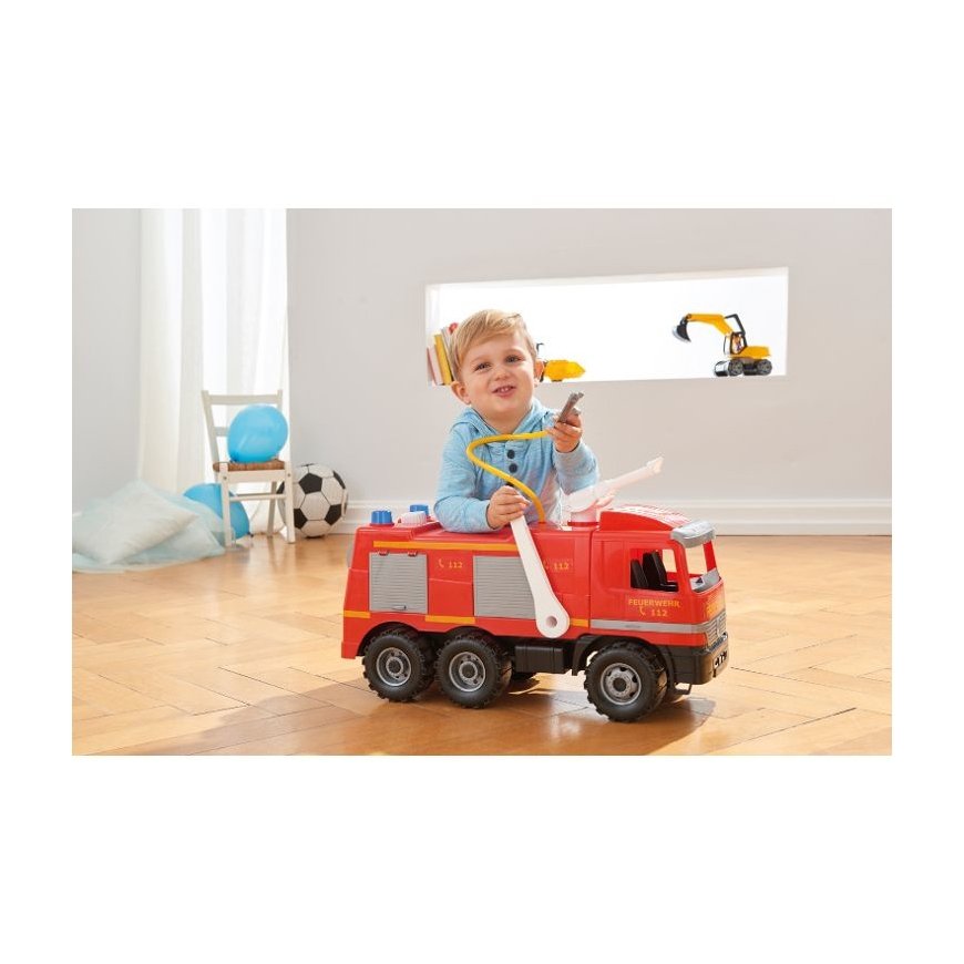 Lena GIGA TRUCKS – 5