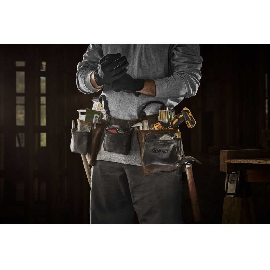 odinis įrankių diržas su 2 dėklais DeWalt įrankiams ir priedams [DWST50112-1] – 2