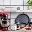 Spyruoklinė keptuvė 24 cm / KitchenAid Spyruoklinė keptuvė 24 cm / KitchenAid