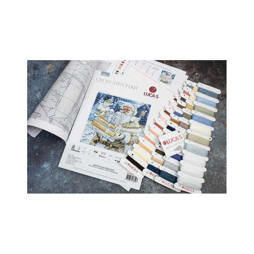 luca S Santa and Pressies Counted Cross Stitch Kit 29x29cm SBU5034 – 4