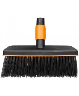 Fiskars QuikFit yard brush 1001417