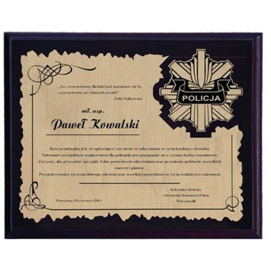 Tryumf Plastic diploma with engraved laminate