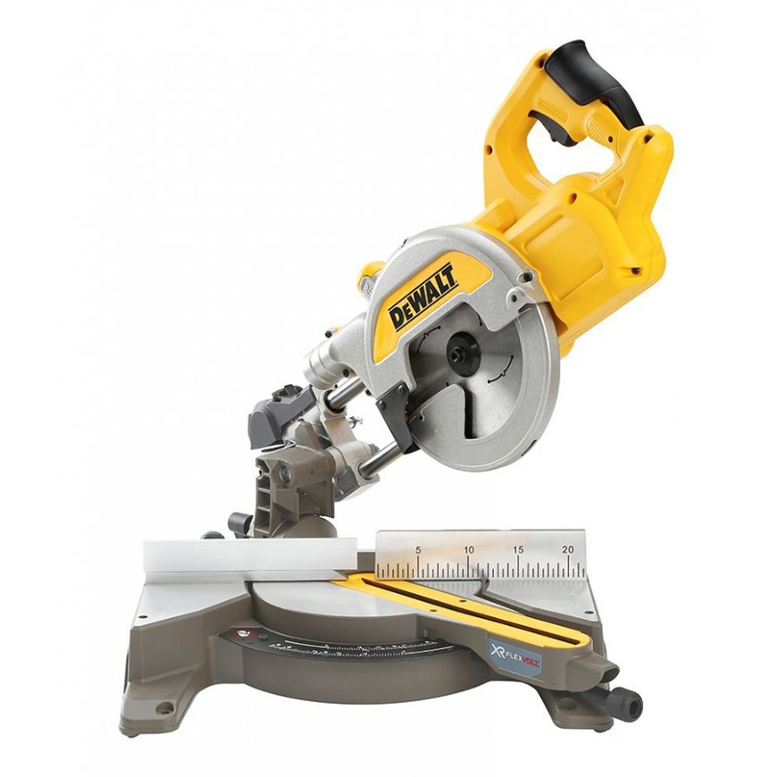 DeWALT DCS777N
