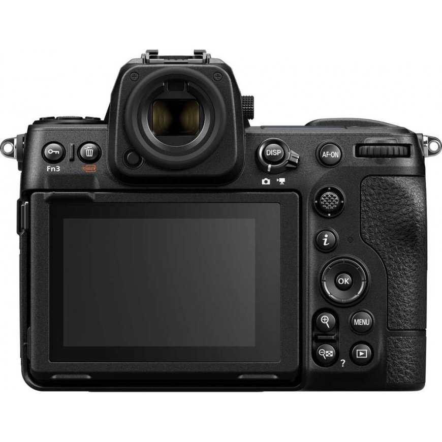 Nikon Z8 + NIKKOR Z 24-70mm
