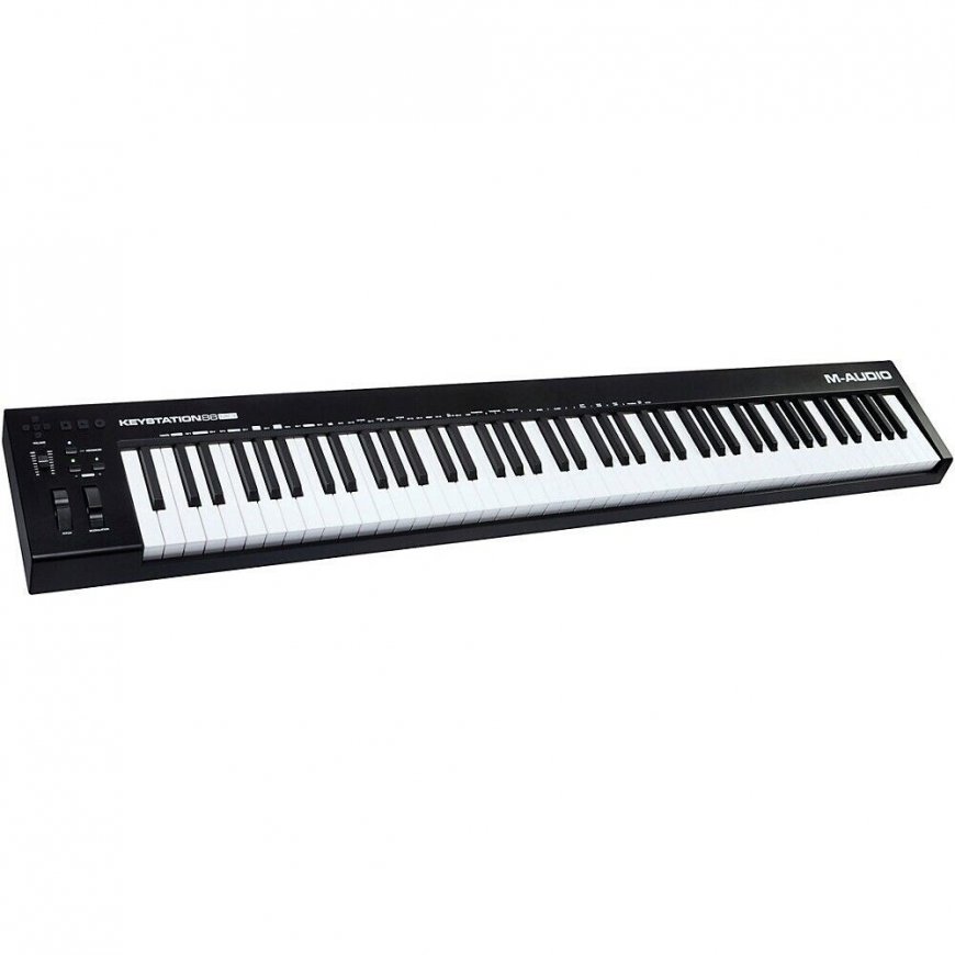 M-AUDIO Keystation 88 MK3 MIDI tastatūra