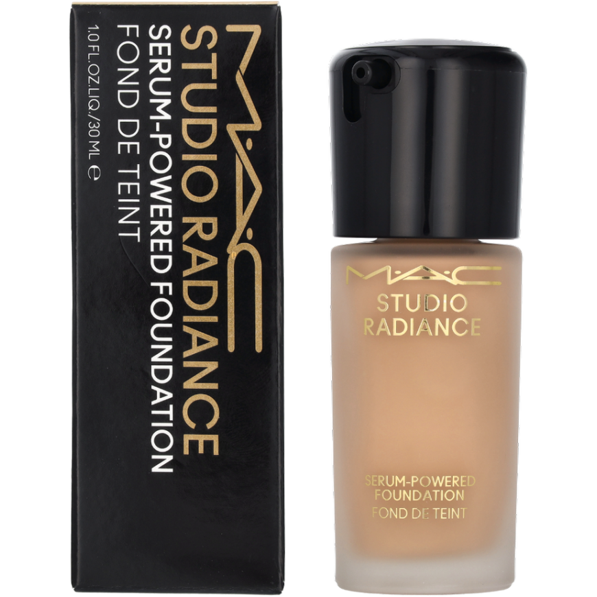 Apple MAC Studio Radiance Serum-Powered Foundation