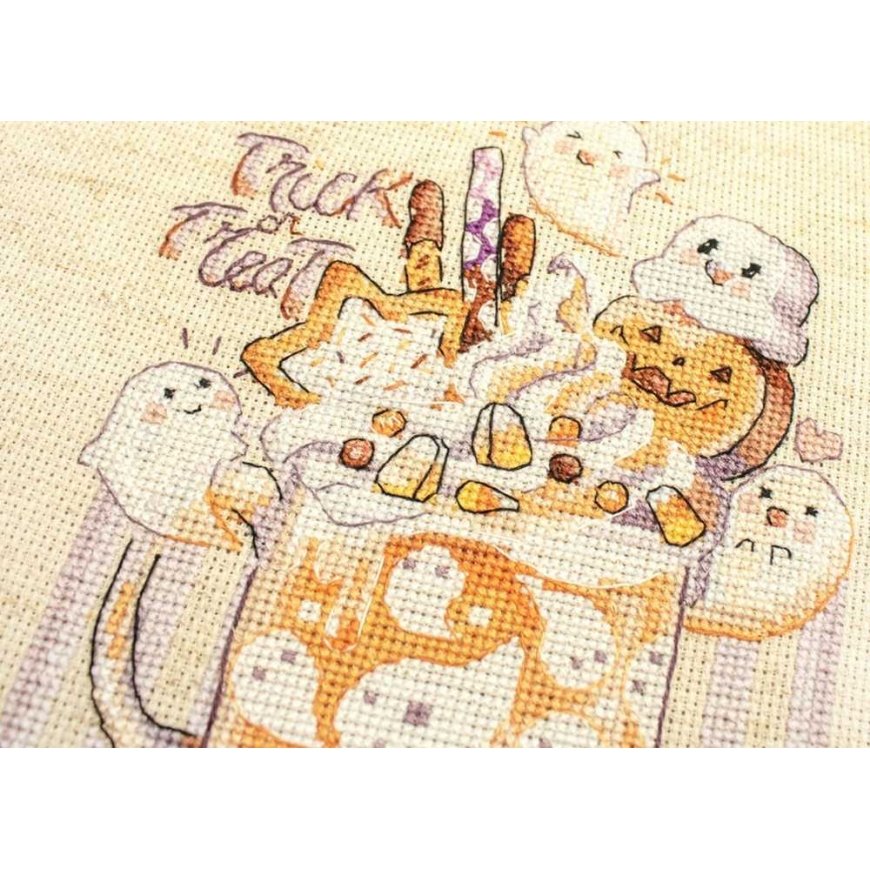 luca S Counted Cross Stitch Kit "Trick or Treat" 13x17cm SLETIL8810 – 3
