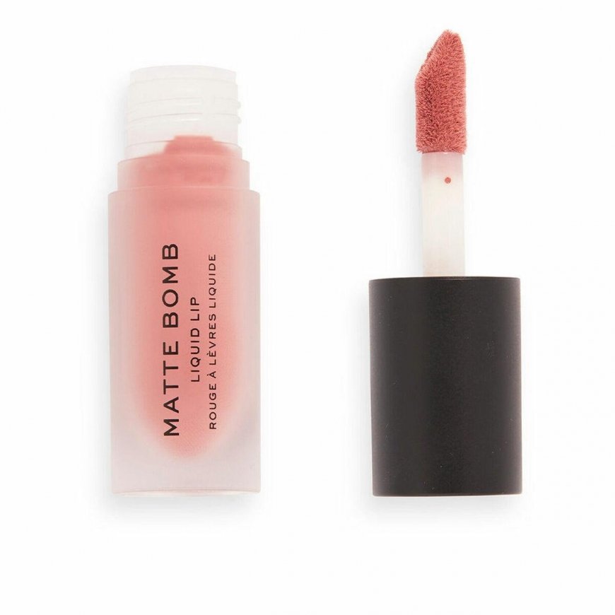 Makeup Revolution London Matte Bomb - Liquid lipstick, 4.6 ml. Color: Fancy Pink – 2