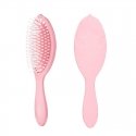 WET BRUSH WETBRUSH GO Green™ TREATMENT & SHINE hair brush with synthetic bristles and natural oils, pink