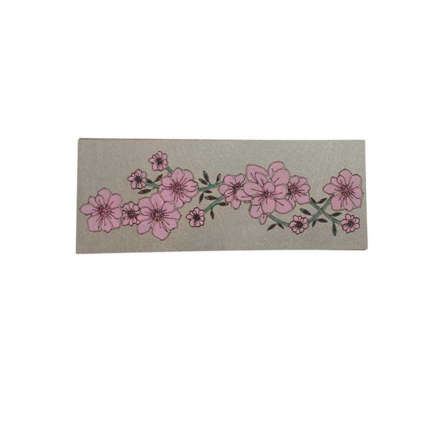 Siarhei Ausianikau ind. activity pg. certificate no. 1130904 A must-have wooden box for embroidery KF057/3