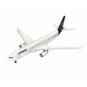 Revell Model plastic Airplane Airbus A330-300 Lufthansa 1/144 Revell Model plastic Airplane Airbus A330-300 Lufthansa 1/144