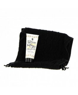 Accentra Winter Magic Set - Body care gift set with scarf