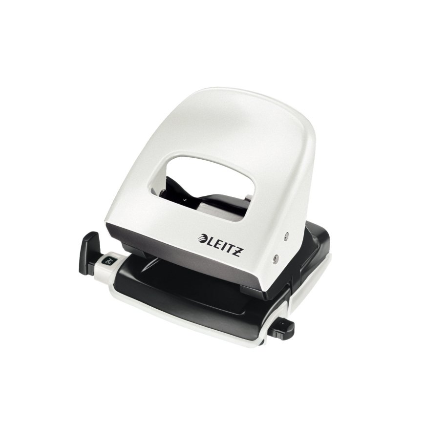 Leitz WOW 5008 дырокол 30 листов Белый