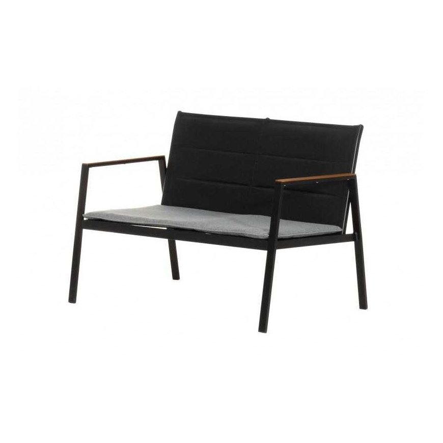 Outdoor furniture set 4Living 4-piece outdoor furniture set. monrovia
