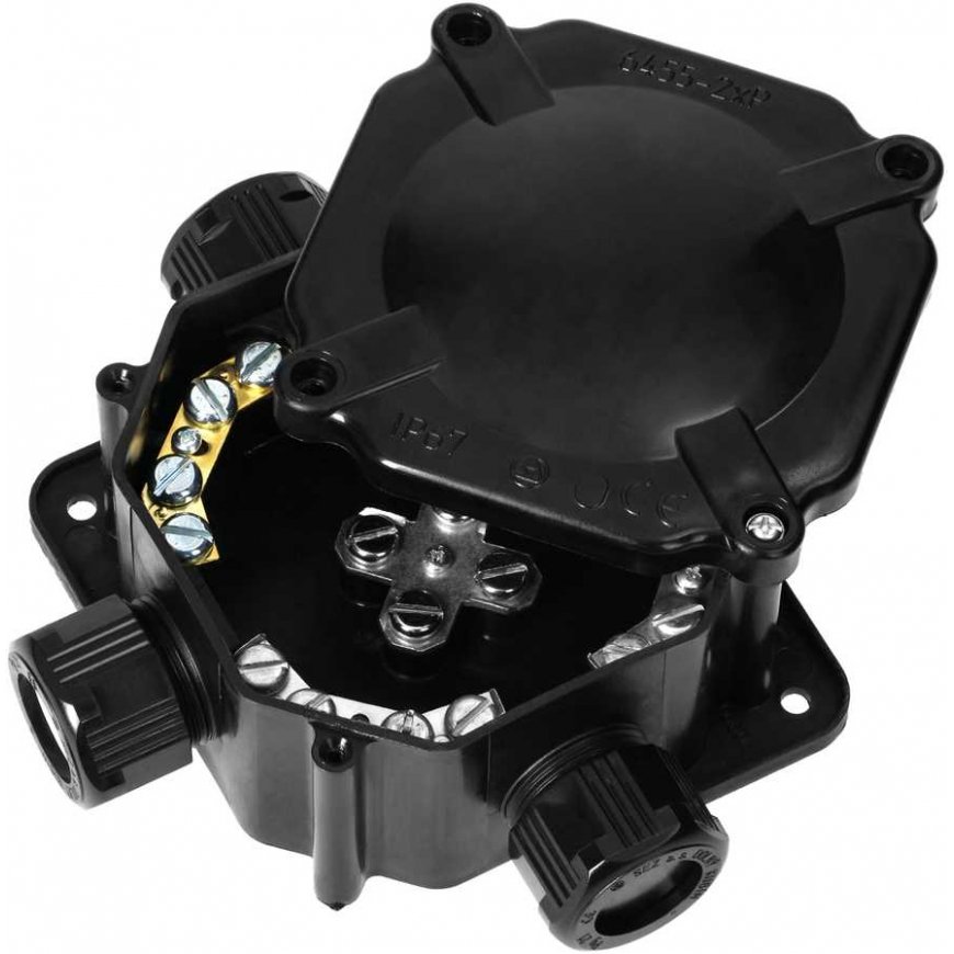 Orno Hermetic box IP67, 4 glands, 144x144mm, black – 2