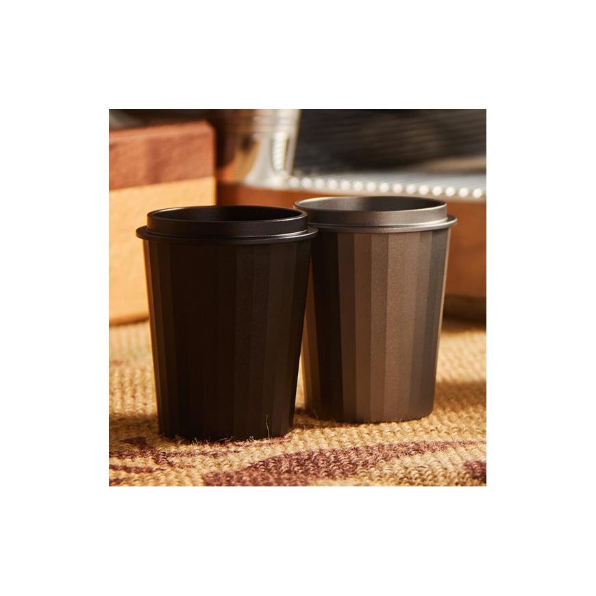 Detail Brown plastic cup