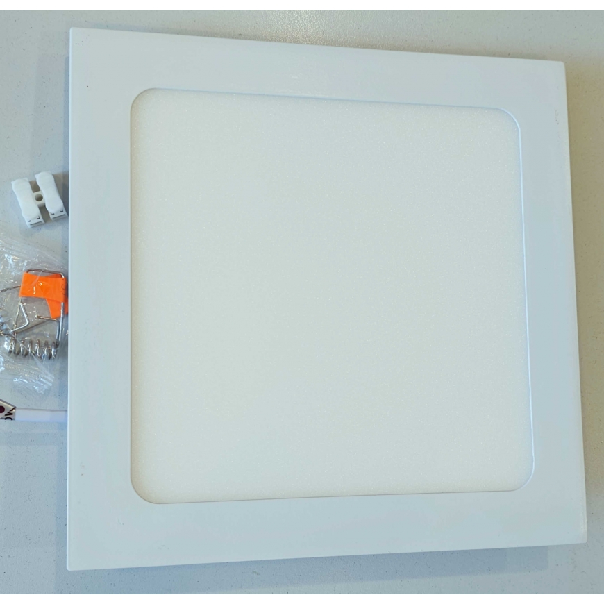 EUROLIGHT Valencia LED luminaire 24W 110Lm|W