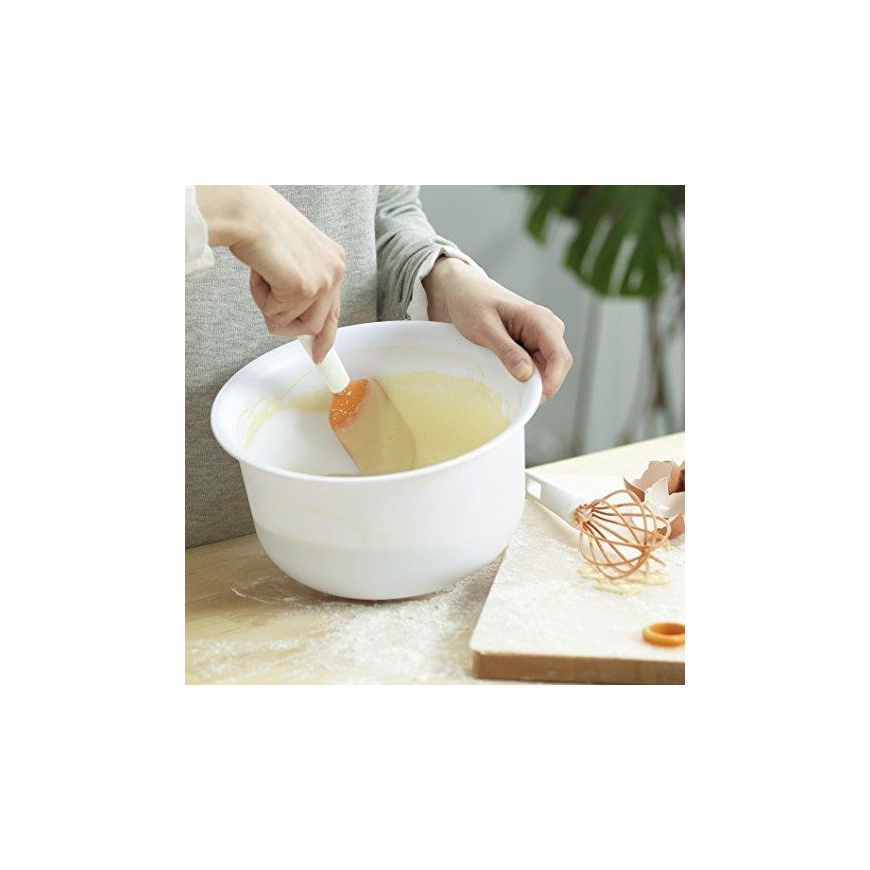 Fiskars Functional Form Scraper for dough