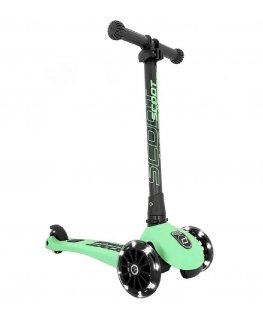 Scoot and Ride Scoot & Ride Highwaykick 3 LED Kiwi 96359